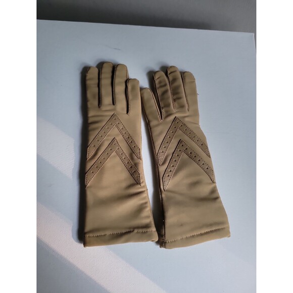 Isotoner Light Tan Fabric Gloves With Leather Trim OS - Picture 2 of 7